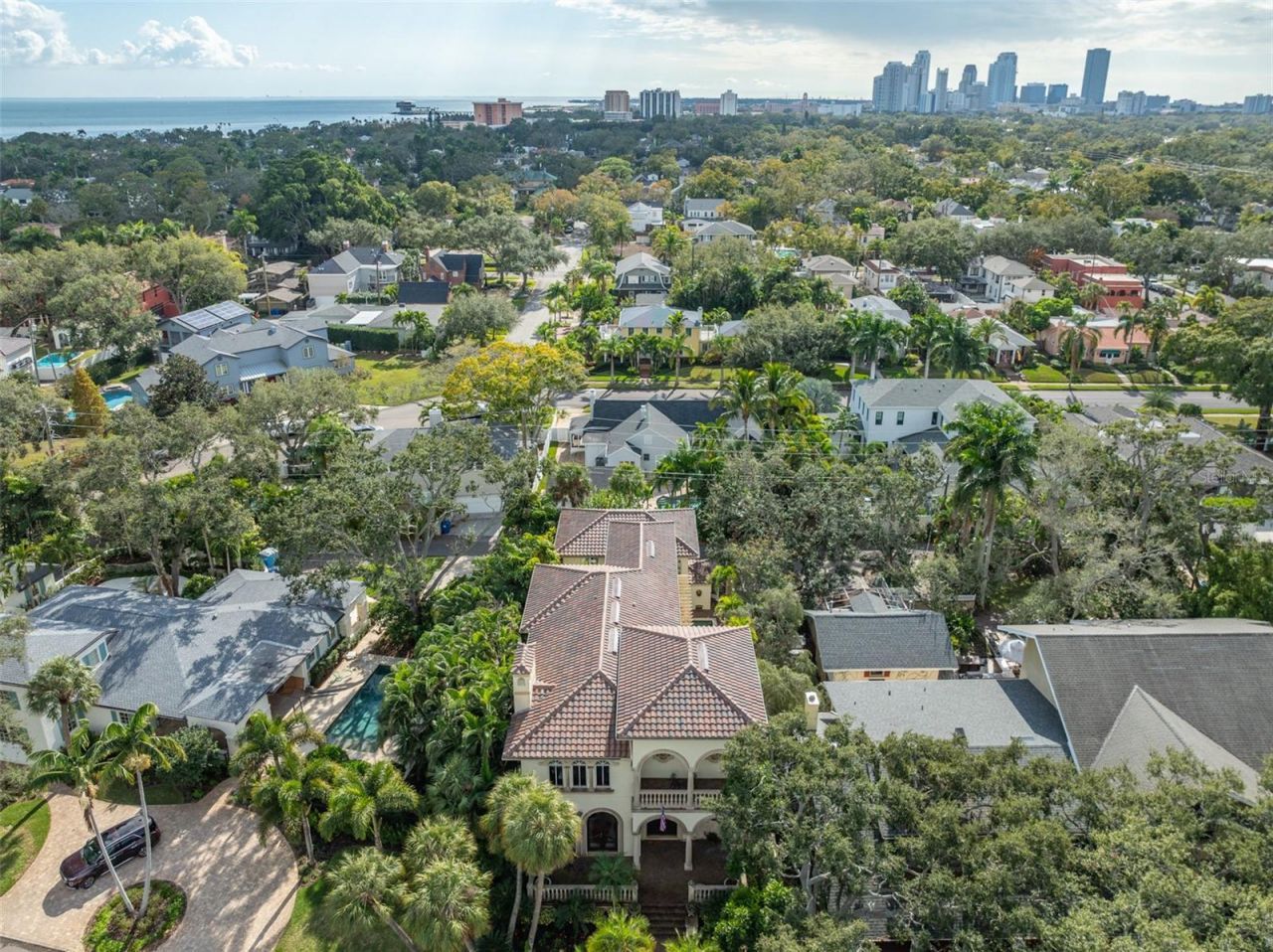 2152 Coffee Pot Boulevard Ne, Saint Petersburg, FL 33704 Photo