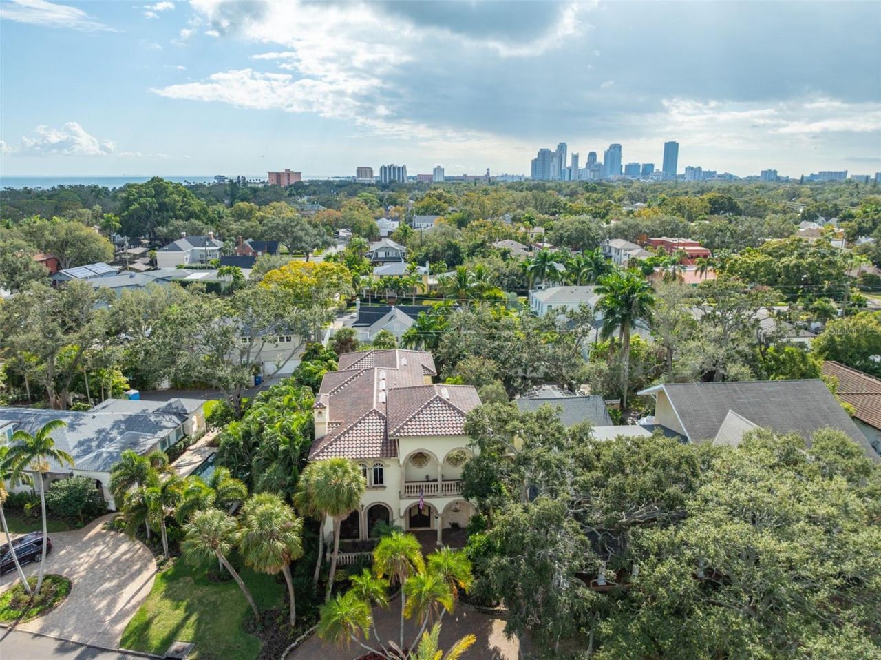 2152 Coffee Pot Boulevard Ne, Saint Petersburg, FL 33704 Photo