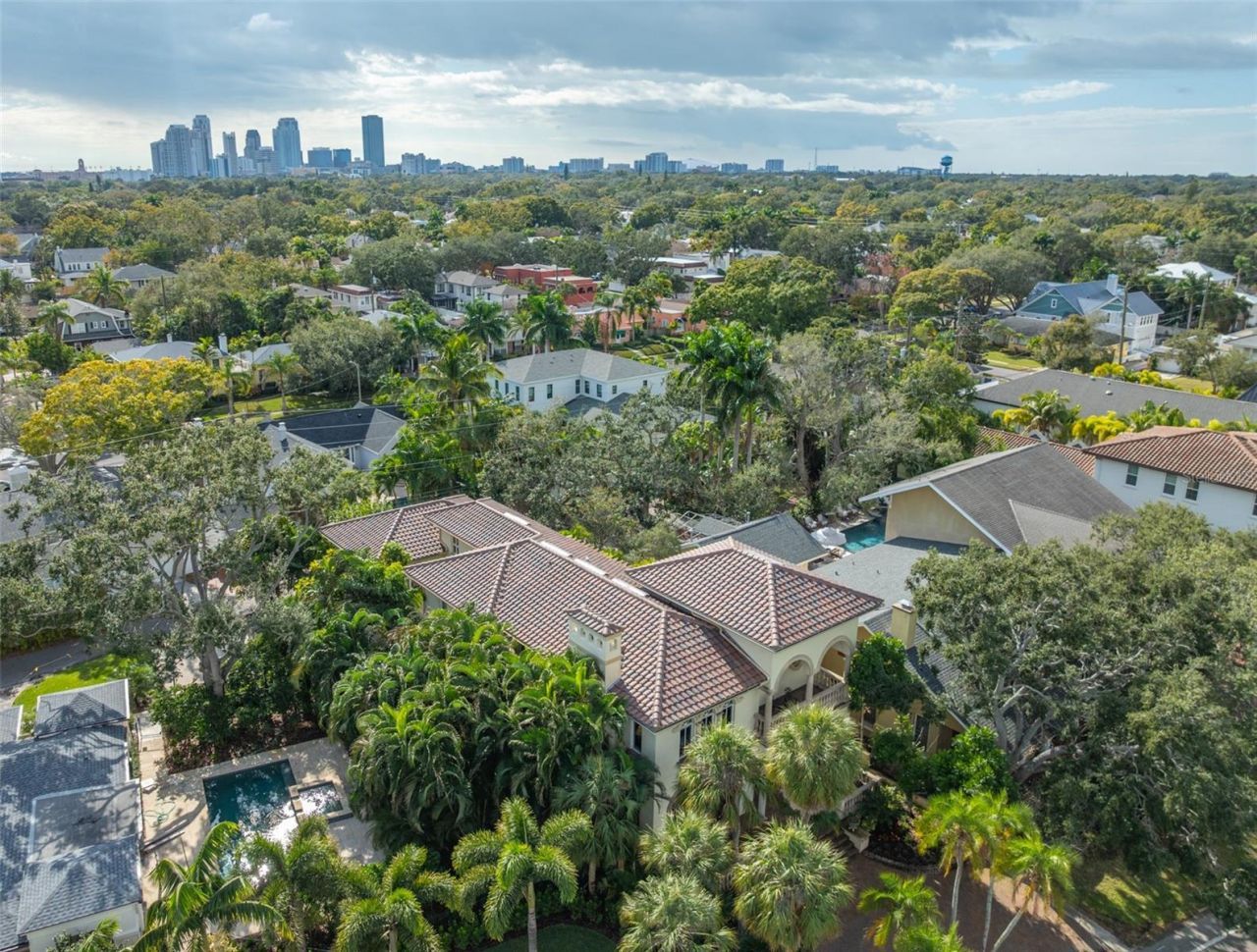 2152 Coffee Pot Boulevard Ne, Saint Petersburg, FL 33704 Photo