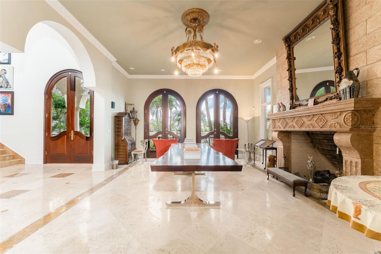 2152 Coffee Pot Boulevard Ne, Saint Petersburg, FL 33704 Photo