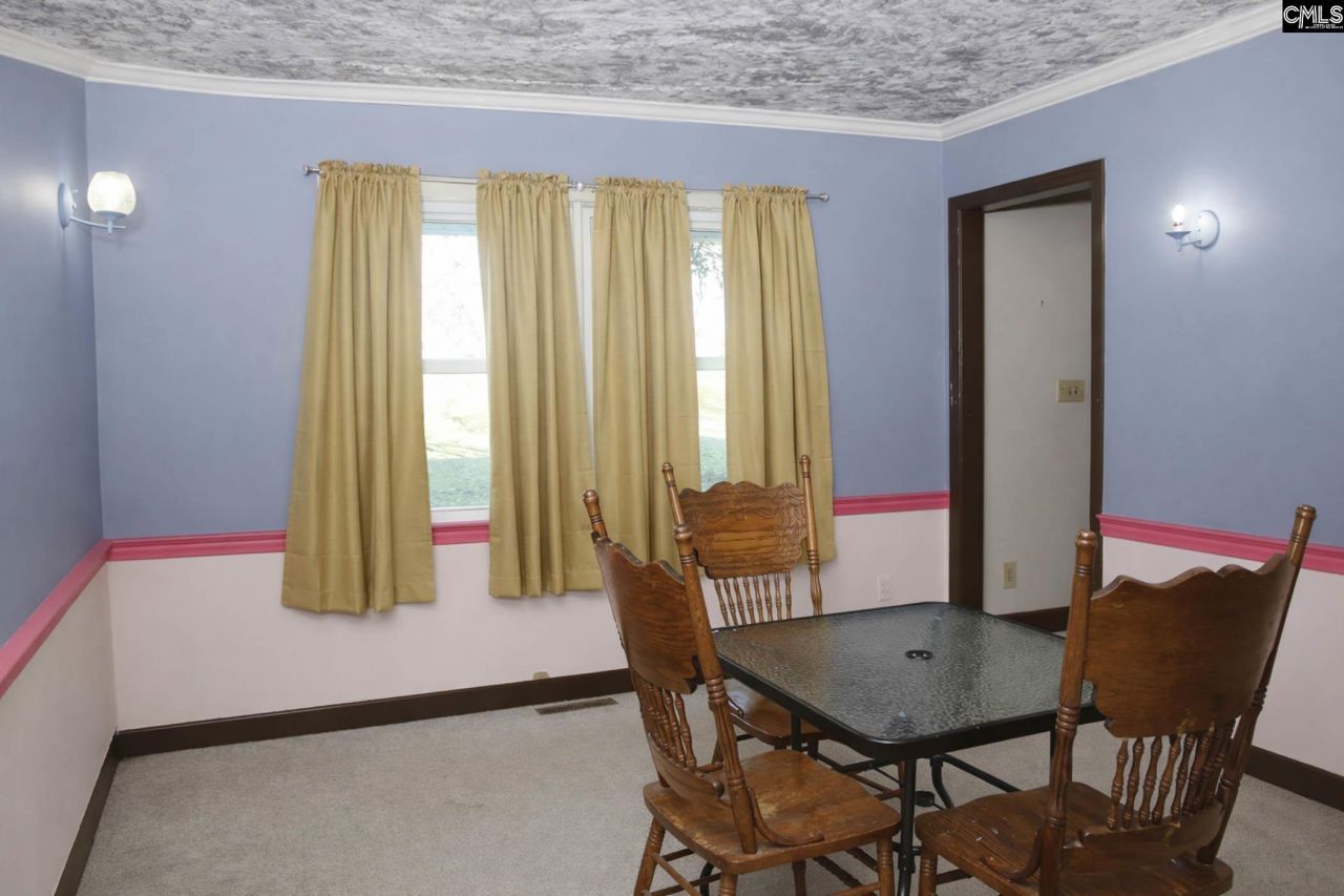 710 Airport Road Photo 15