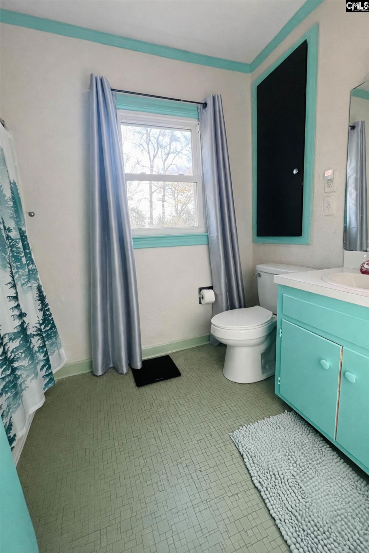 710 Airport Road Photo 20