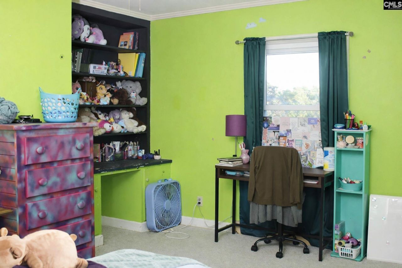 710 Airport Road Photo 26