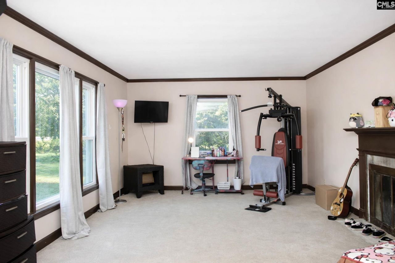 710 Airport Road Photo 9