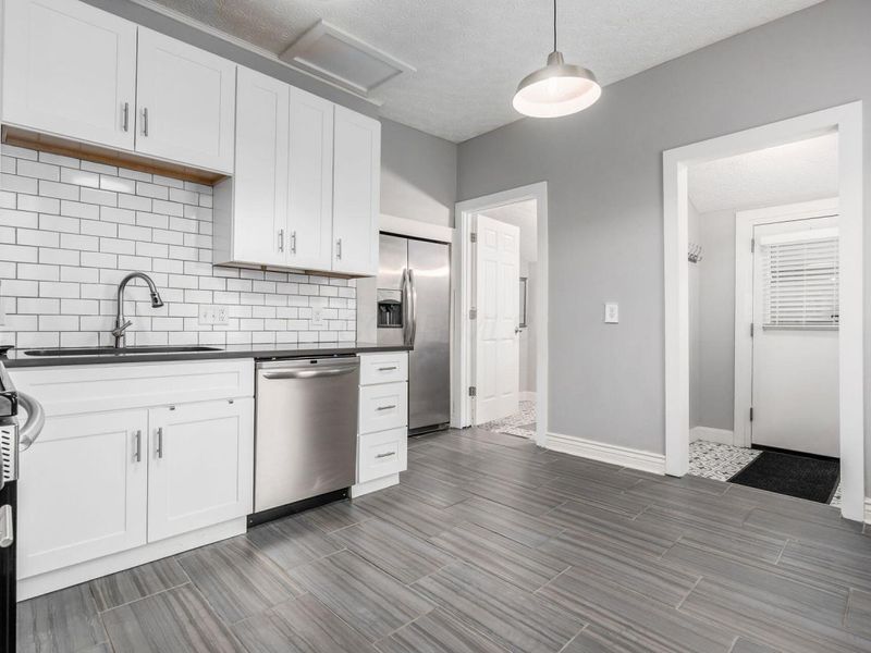 288 E 4th Avenue, Columbus, OH 43201 Photo 13