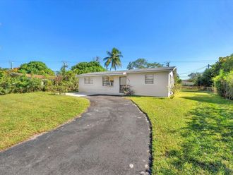 3310 NW 43rd Avenue Lauderdale Lakes, FL 33319