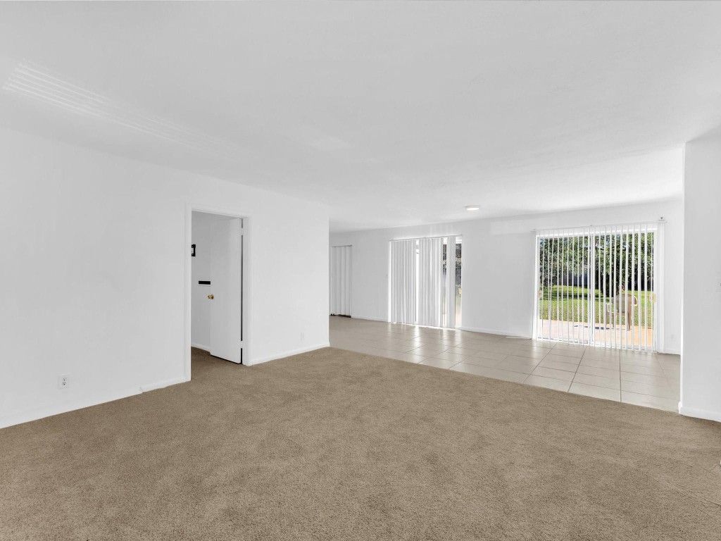 3310 NW 43rd Avenue, Lauderdale Lakes, FL 33319 Photo