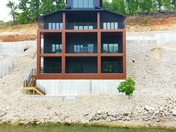 507 Redbud Court, Lake Ozark, MO 65049