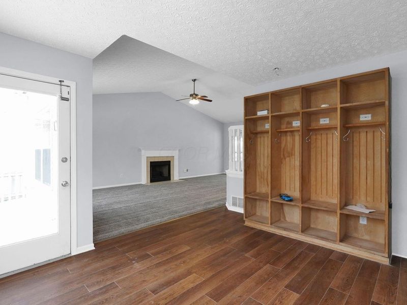 8651 Robbins Loop Drive, Reynoldsburg, OH 43068 Photo 15