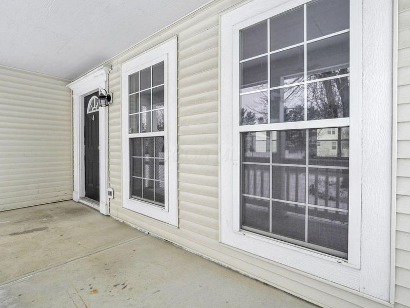 8651 Robbins Loop Drive, Reynoldsburg, OH 43068 Photo 4