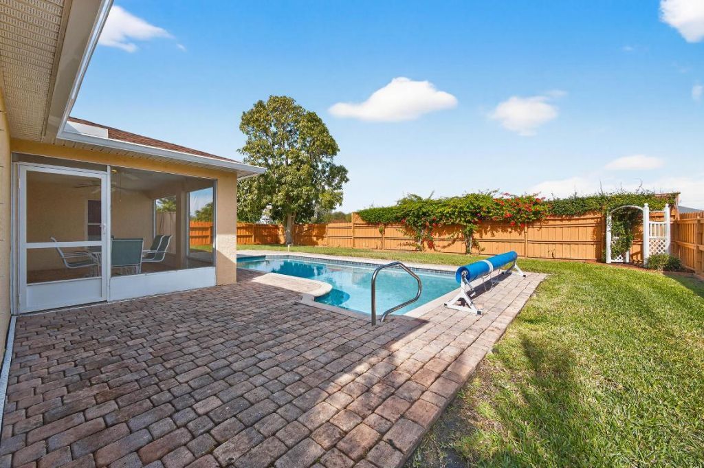 837 SW Hamberland Avenue, Port Saint Lucie, FL 34953 Photo