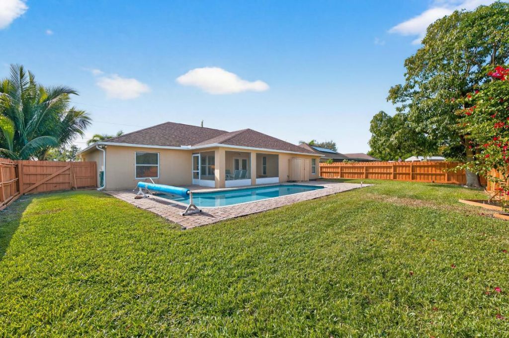 837 SW Hamberland Avenue, Port Saint Lucie, FL 34953 Photo