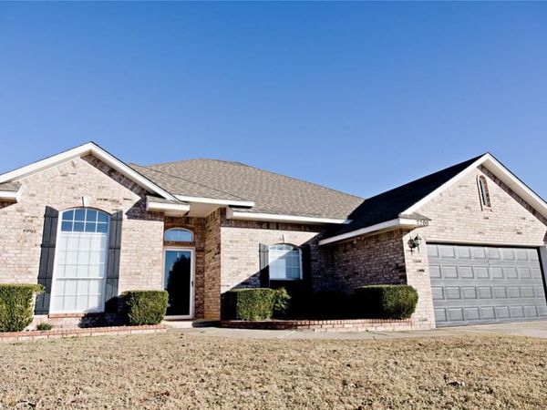 7700 Sandlewood Drive, Oklahoma City, OK 73132