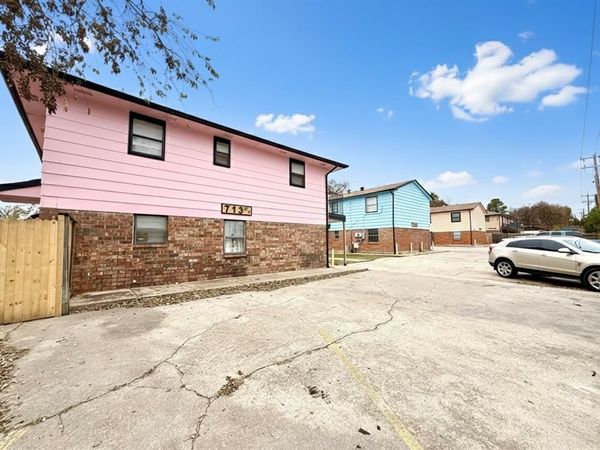 717 N Rockwell Avenue, Oklahoma City, OK 73127