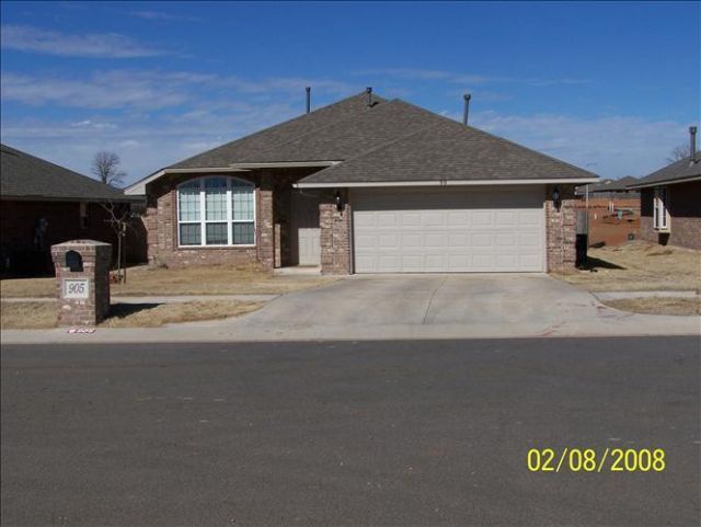 905 Eagle Cliff Drive, Norman, OK 73072 Main Photo