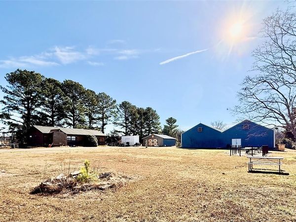 451702 N 100 Highway, Vian, OK 74962