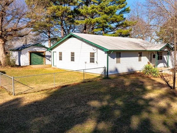 9 N Jerome Street, Coalgate, OK 74538