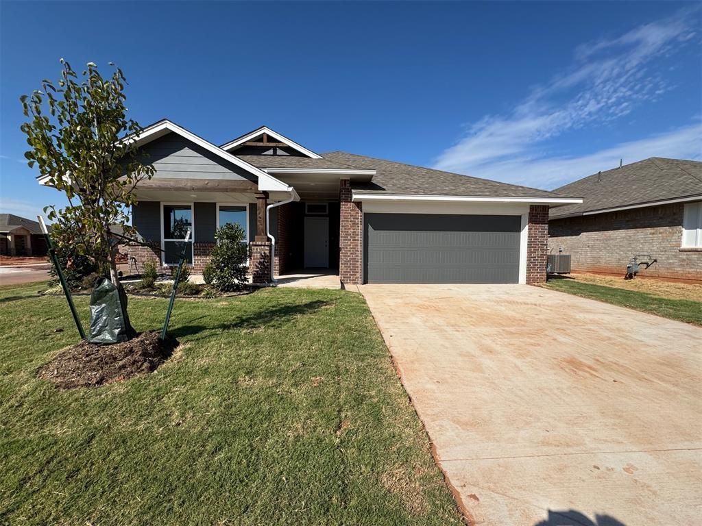 10729 Painted Turtle Way, Midwest City, OK 73130 Main Photo