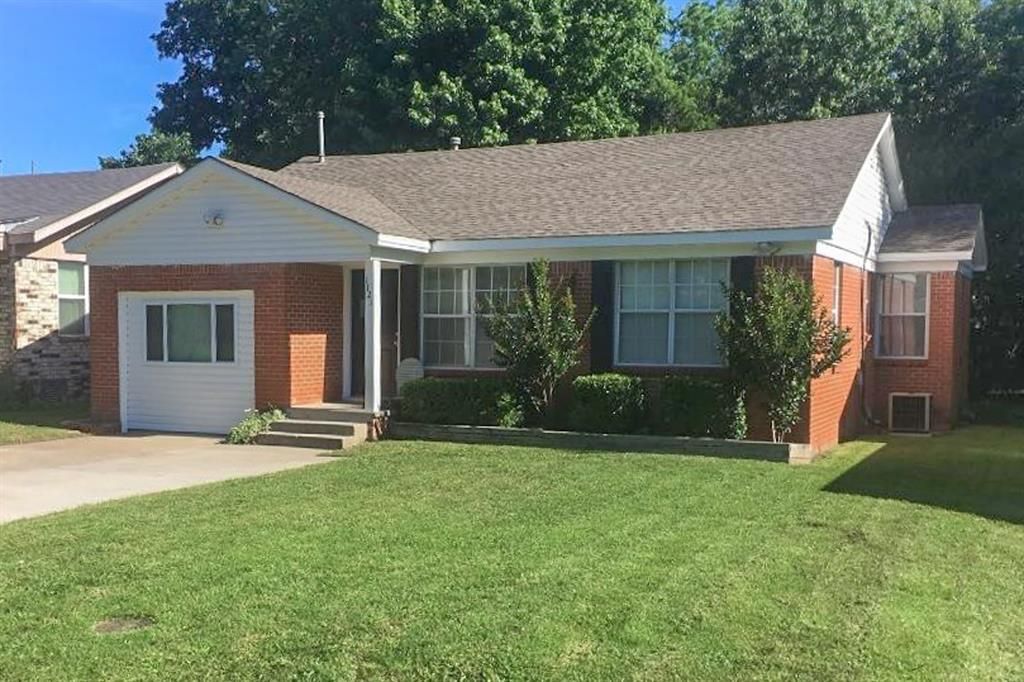 1121 W Apache Street, Norman, OK 73069 Main Photo