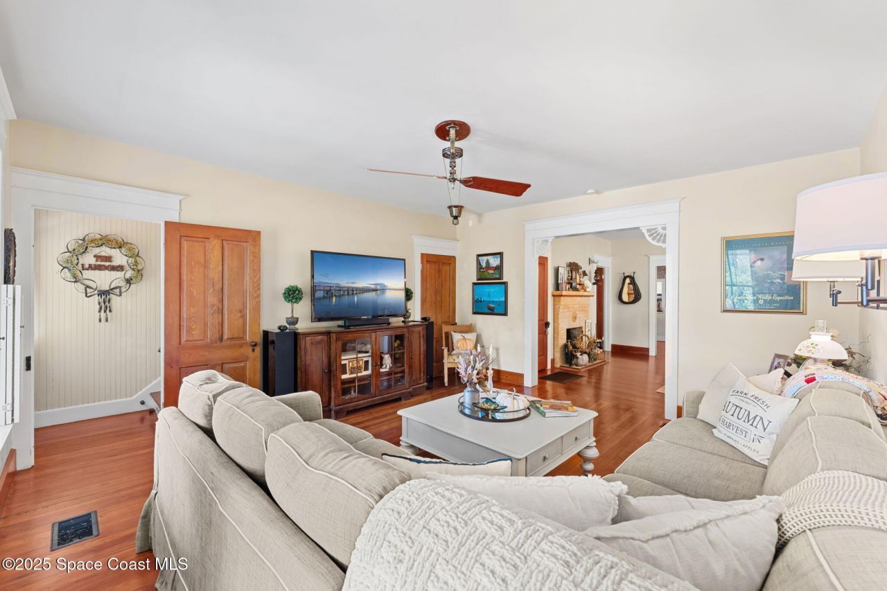 27 Barton Avenue, Rockledge, FL 32955 Photo