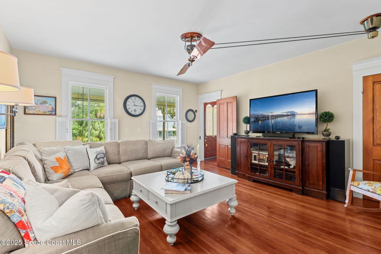 27 Barton Avenue, Rockledge, FL 32955 Photo