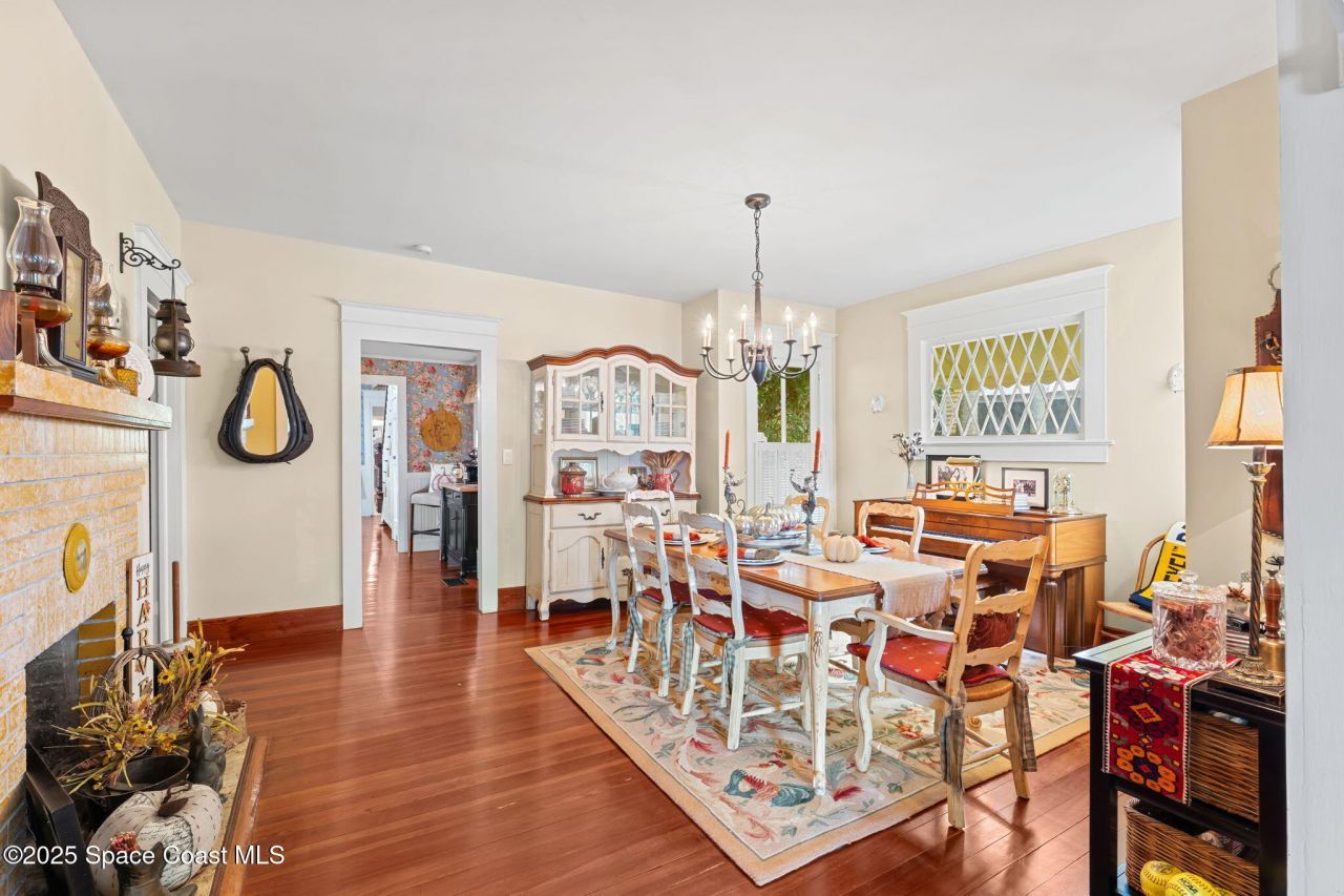 27 Barton Avenue, Rockledge, FL 32955 Photo