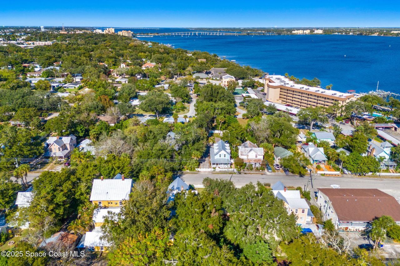 27 Barton Avenue, Rockledge, FL 32955 Photo