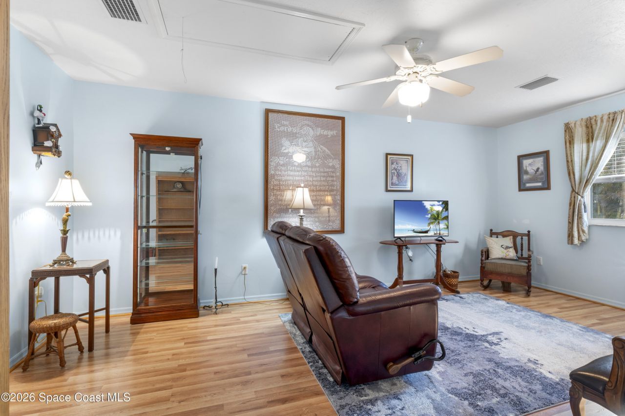 637 Roseland Road, Sebastian, FL 32958 Photo