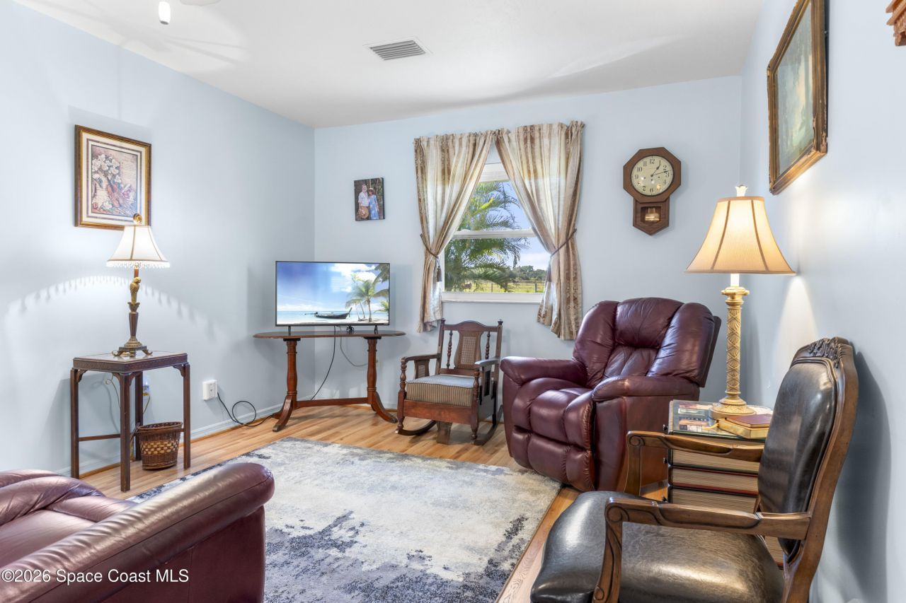 637 Roseland Road, Sebastian, FL 32958 Photo