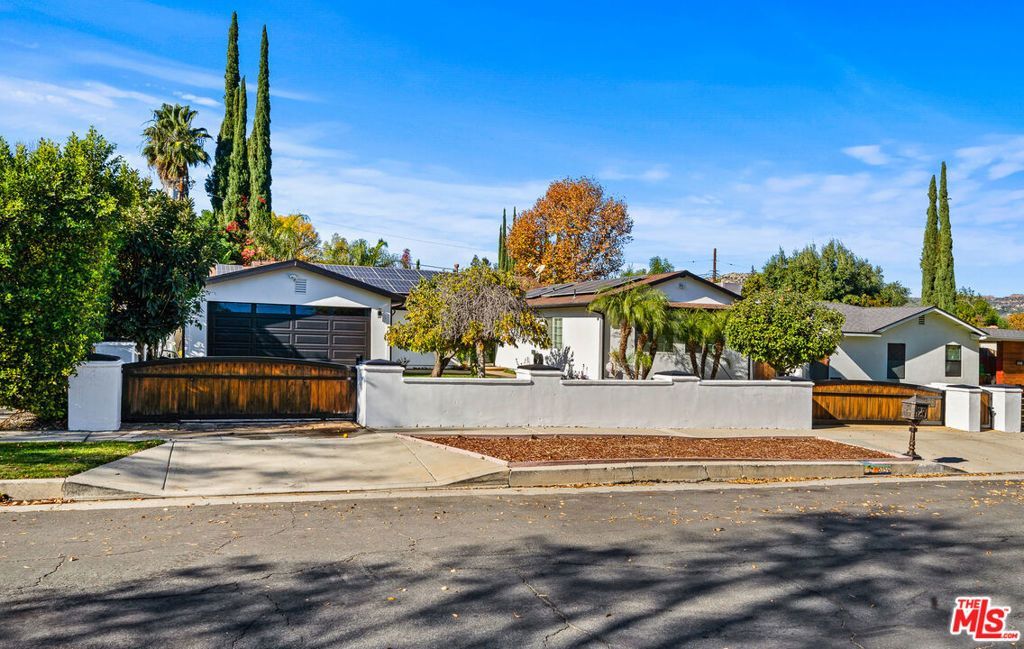 6159 Debs Avenue, Woodland Hills, CA 91367 Main Photo