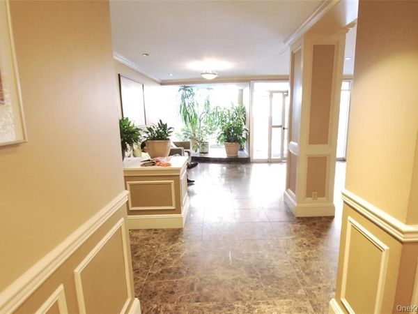 16 Lake Street, Unit 3F, White Plains, NY 10603