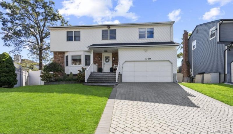1330 Bea Court, East Meadow, NY 11554 Main Photo