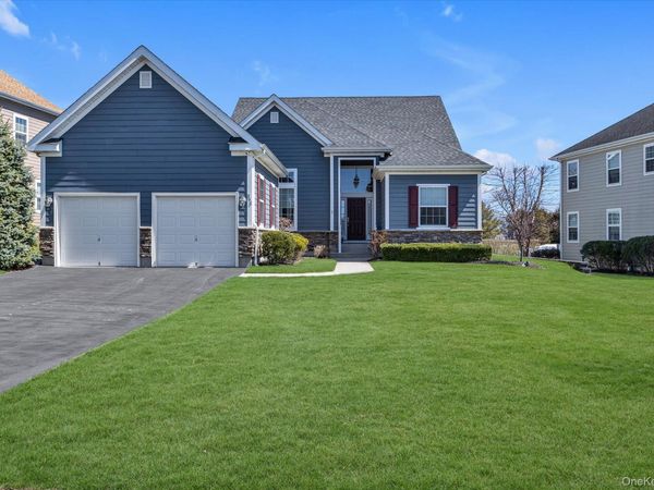 390 Stonecrop Road, Aquebogue, NY 11931