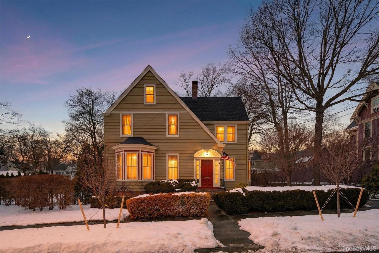 37 Murray Avenue, Goshen, NY 10924 Main Photo