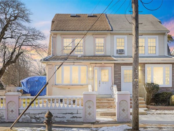 4564 170th Street, Flushing, NY 11358