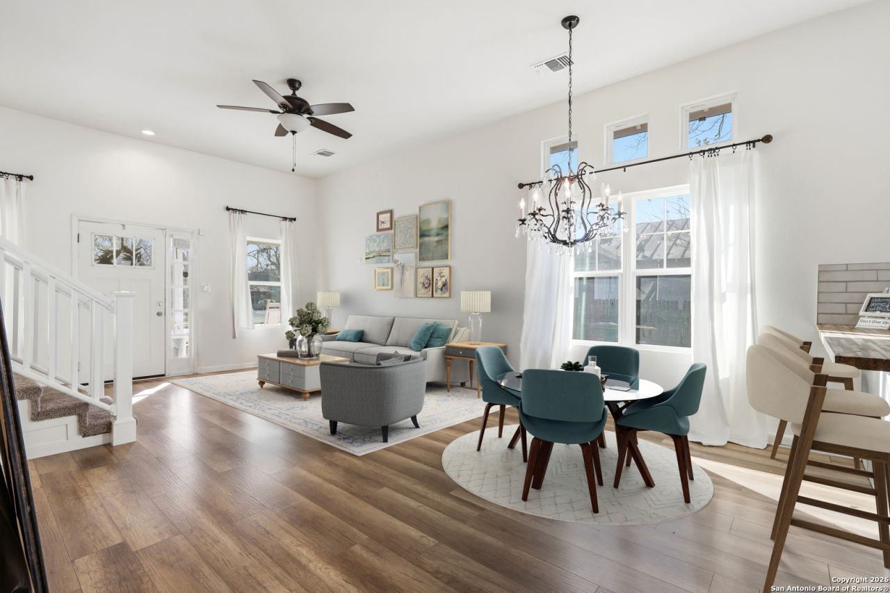 611 Barrett, San Antonio, TX 78225 Main Photo