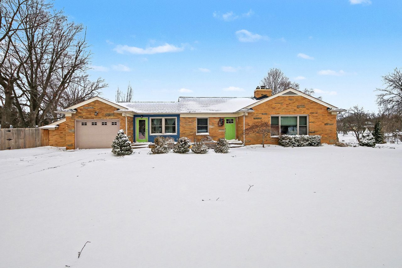 2907 Cascade Road Se, Grand Rapids, MI 49506 Main Photo