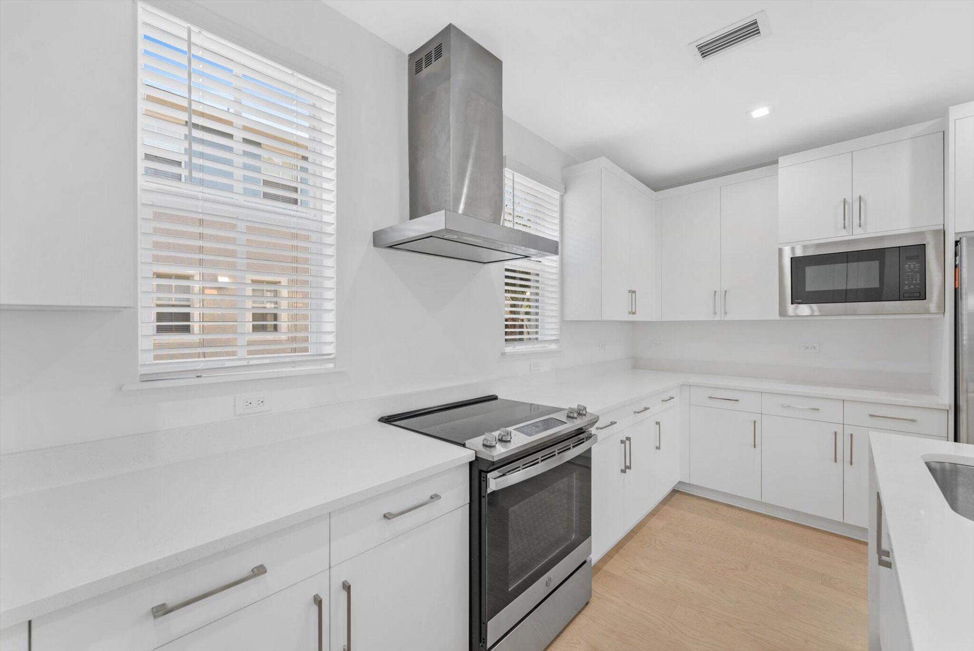 47 NW 4th Avenue, Delray Beach, FL 33444 Photo