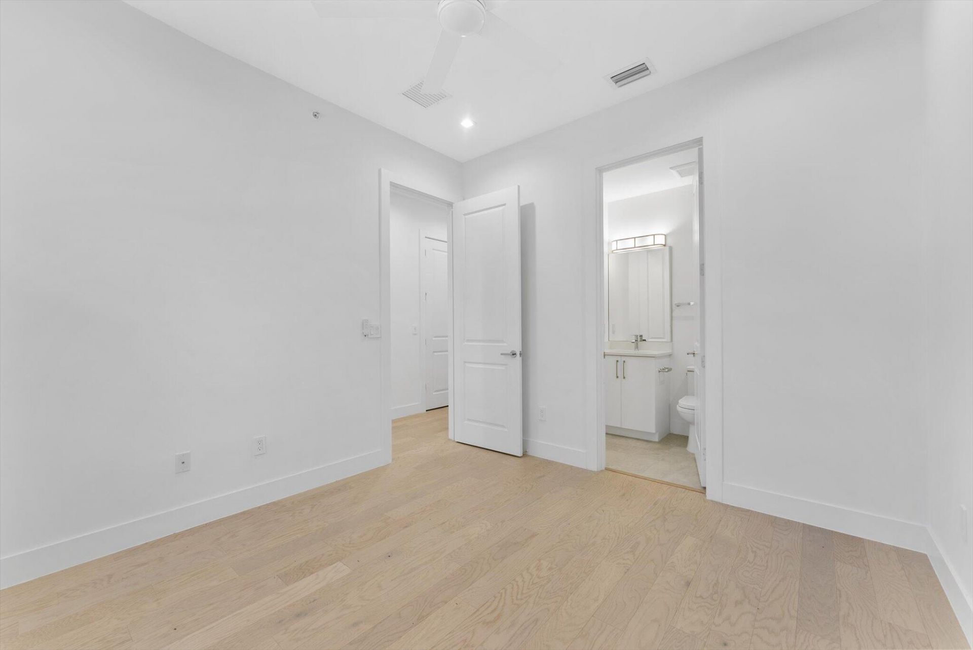 47 NW 4th Avenue, Delray Beach, FL 33444 Photo