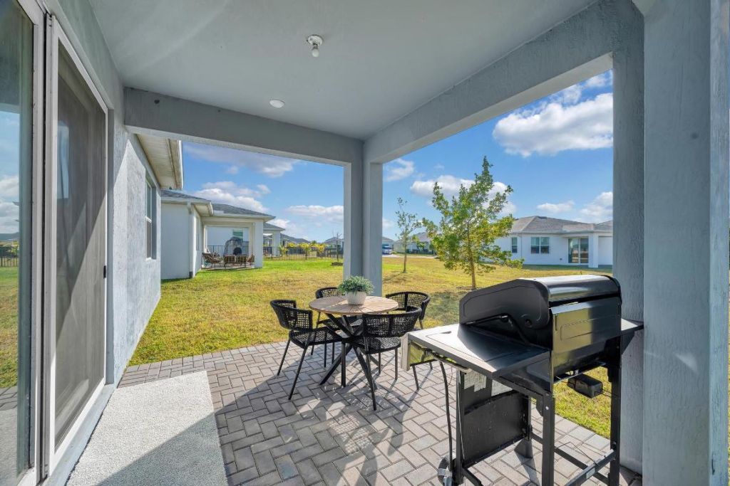 10142 SW Orana Drive, Port Saint Lucie, FL 34987 Photo