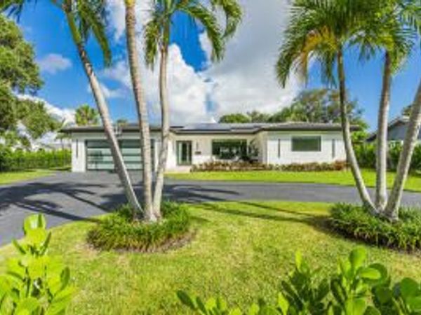 1049 W Palmetto Park Road S, Boca Raton, FL 33486