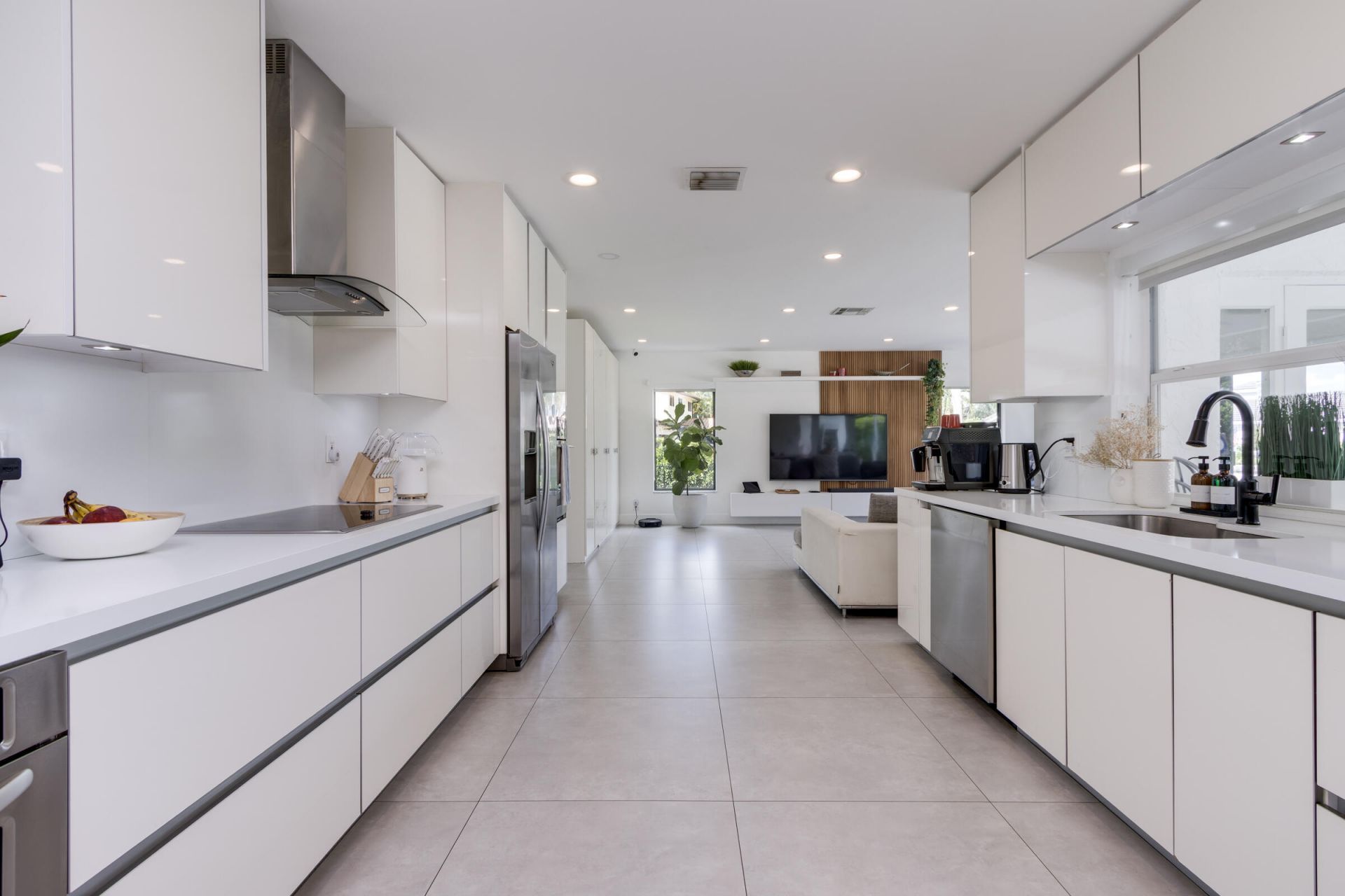 1049 W Palmetto Park Road S, Boca Raton, FL 33486 Photo