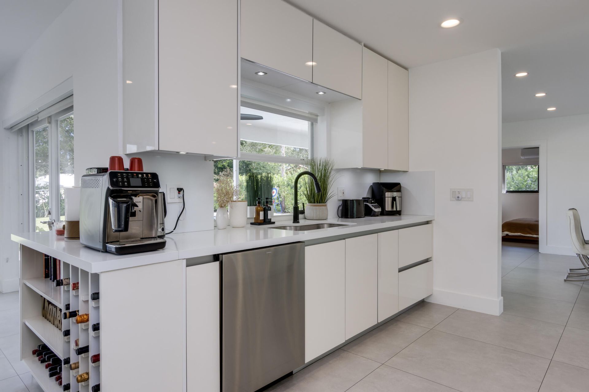 1049 W Palmetto Park Road S, Boca Raton, FL 33486 Photo