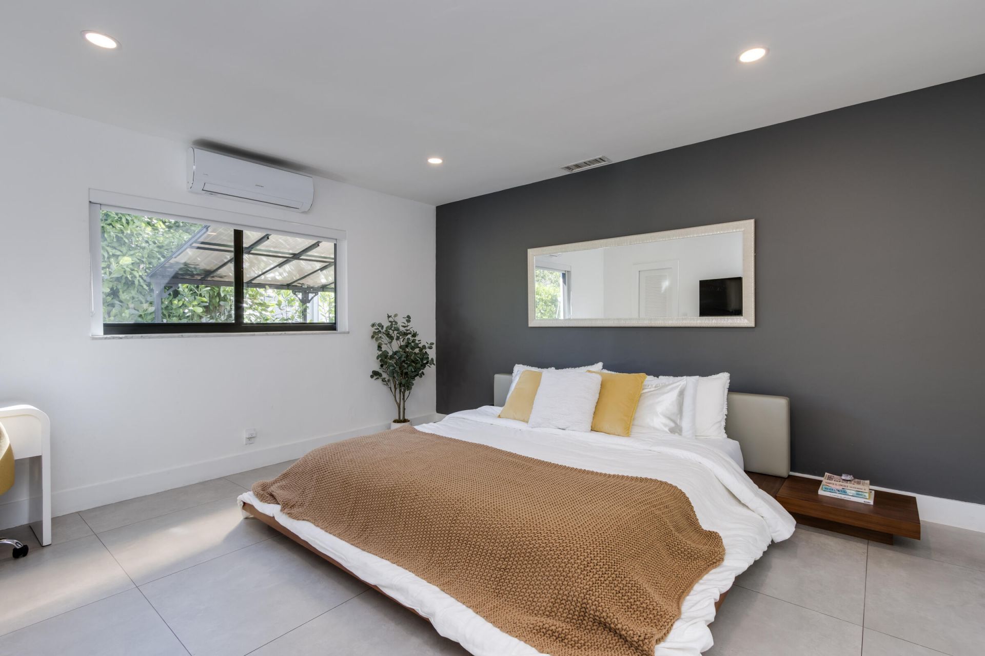 1049 W Palmetto Park Road S, Boca Raton, FL 33486 Photo