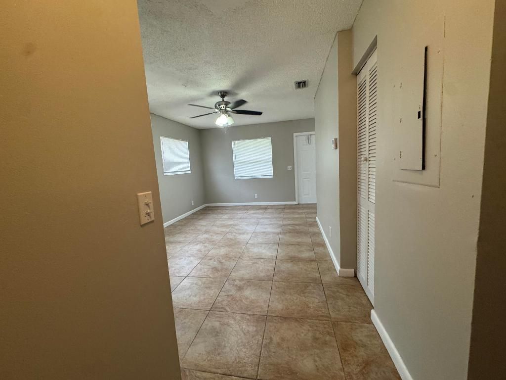 412 21st Street, West Palm Beach, FL 33407 Photo