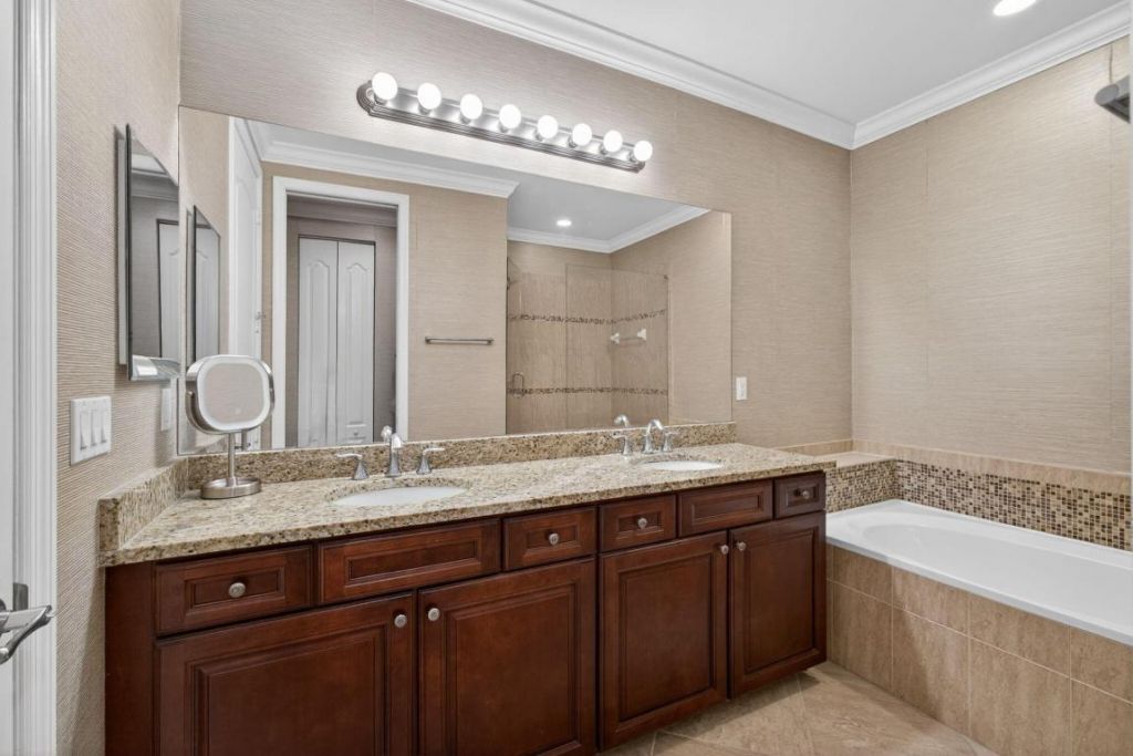 4543 Mediterranean Circle, Palm Beach Gardens, FL 33418 Photo