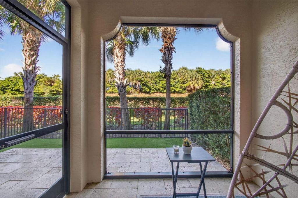 4543 Mediterranean Circle, Palm Beach Gardens, FL 33418 Photo