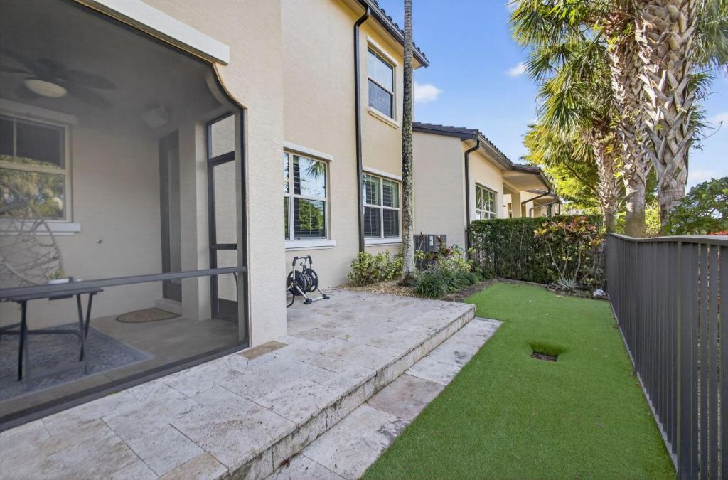 4543 Mediterranean Circle, Palm Beach Gardens, FL 33418 Photo