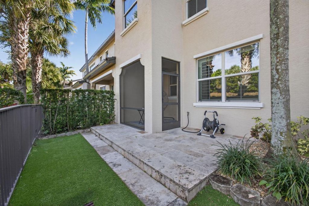 4543 Mediterranean Circle, Palm Beach Gardens, FL 33418 Photo