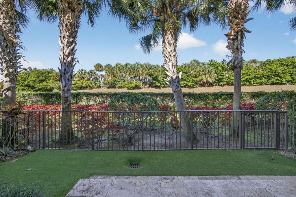 4543 Mediterranean Circle, Palm Beach Gardens, FL 33418 Photo